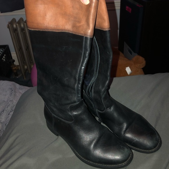Aldo Shoes - Black/ Brown cute boots Aldo Shoes - Black/ Brown cute boots